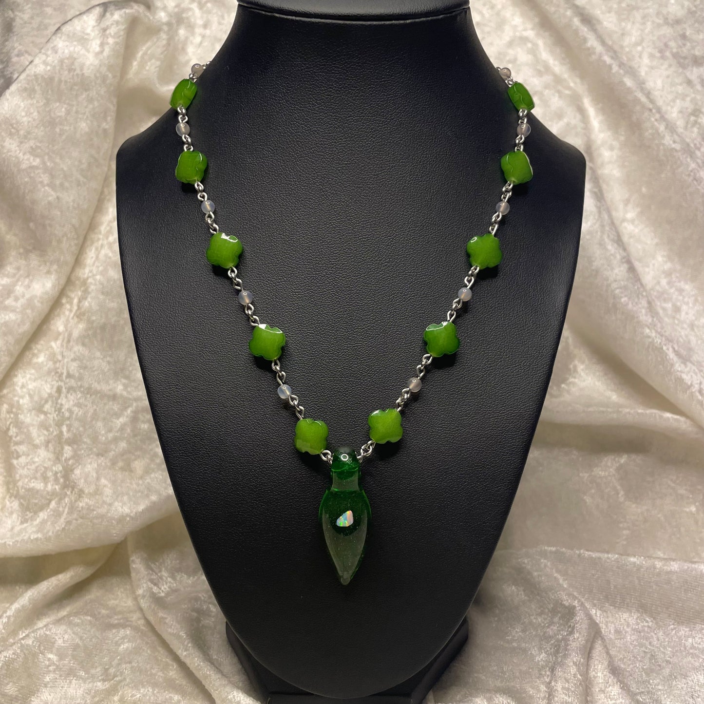 Borosilicate Glass: Opal Center